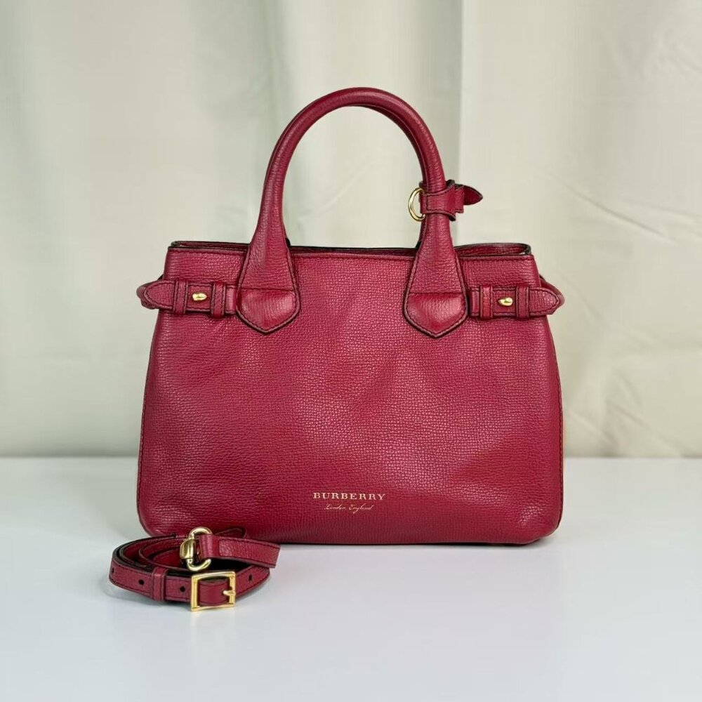 Burberry Red Leather Shoulder Bag Classic Design with Gold Accents